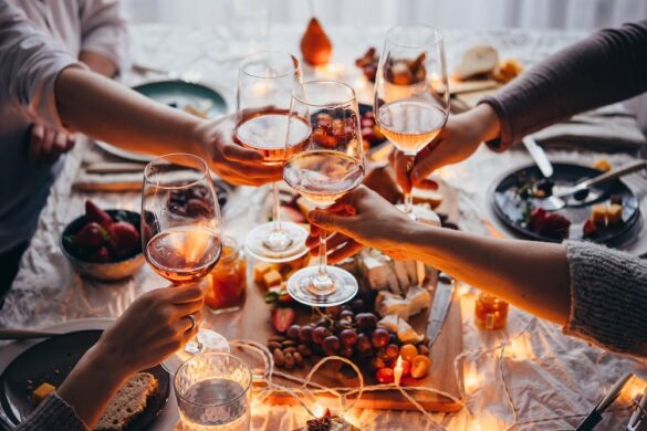 A Guide to Hosting the Perfect Dinner Party