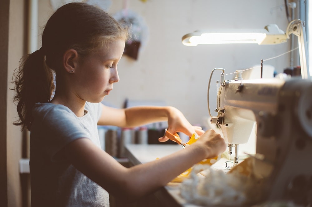 Features to Look for in a Sewing Machine for Kids
