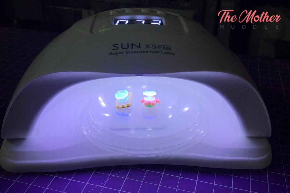 Curing DIY JIbbitz in UV Led Lamp