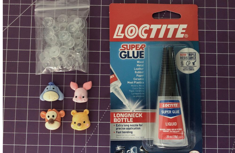 Glue store for crocs