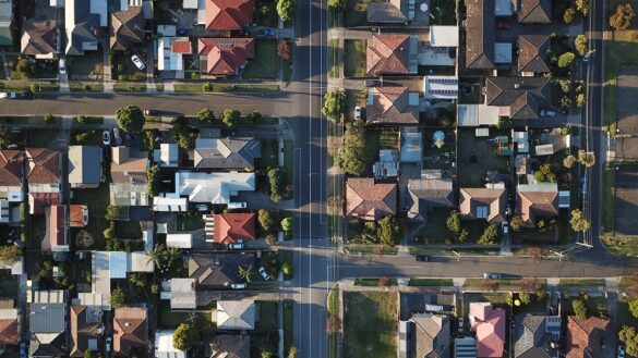 The Impact of Neighbourhood Factors on Your Property's Sale Price