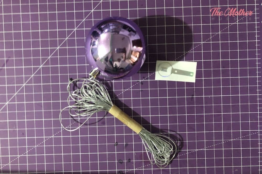 BTS Hologram Christmas Balls Materials