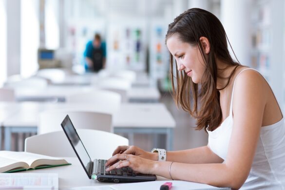 Does an MBA Require a Thesis and Who Can Write it