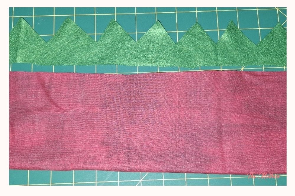 Step 2. Cut two strips of felt