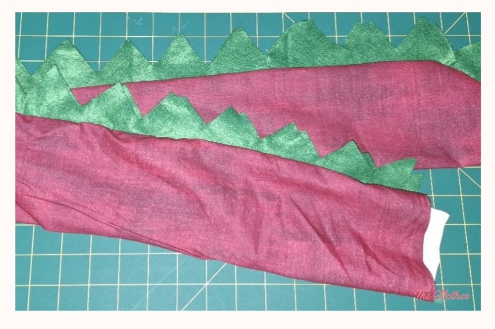 Step 6. Turn your dragon’s body right-side out.