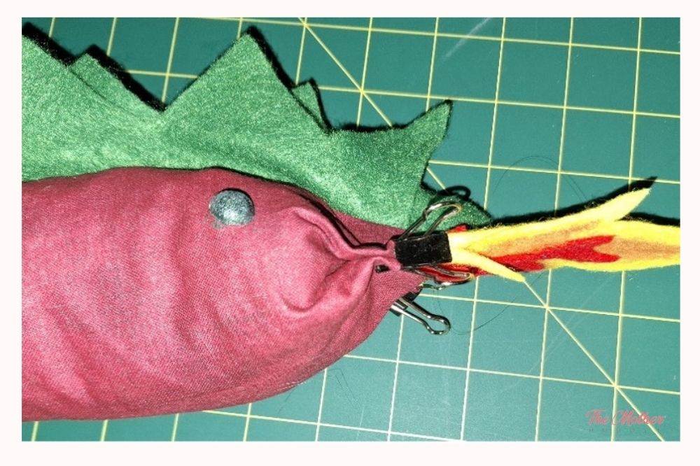 Step 9. DIY Door Dragon