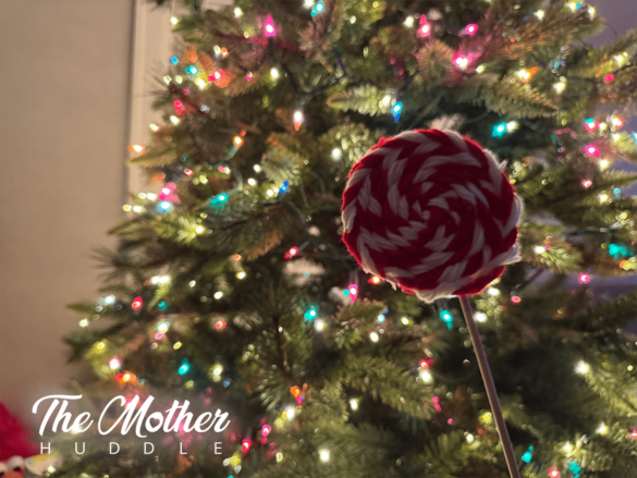 How To Make Peppermint Lollipops Using Yarn