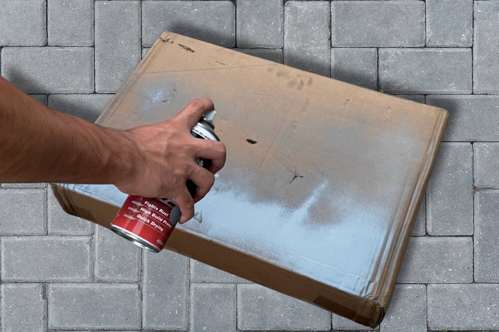 Step 2: Painting the Pole’s Base