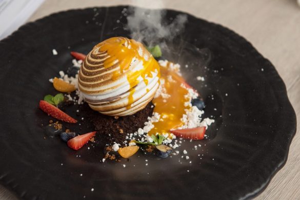 Safety Measures When Serving Nitrogen-Based Desserts