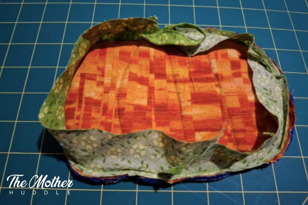 DIY Autumnal Pot Holders Pumpkin Step 8